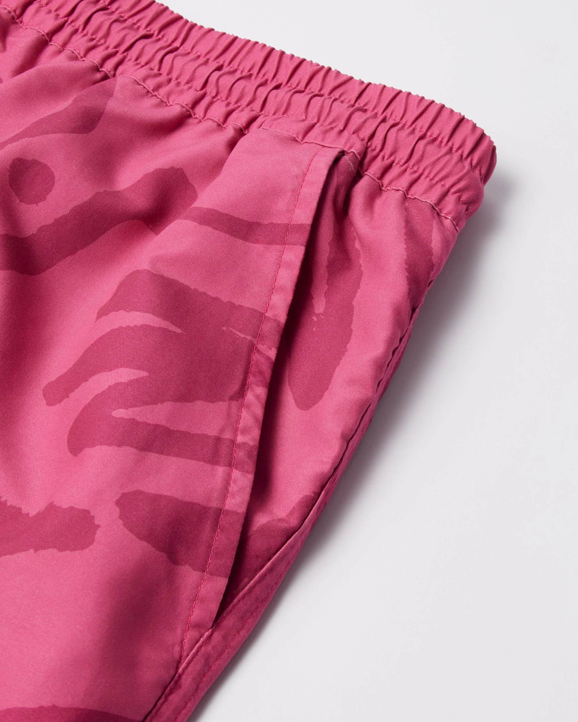 Birds fly free swim shorts - Image 5