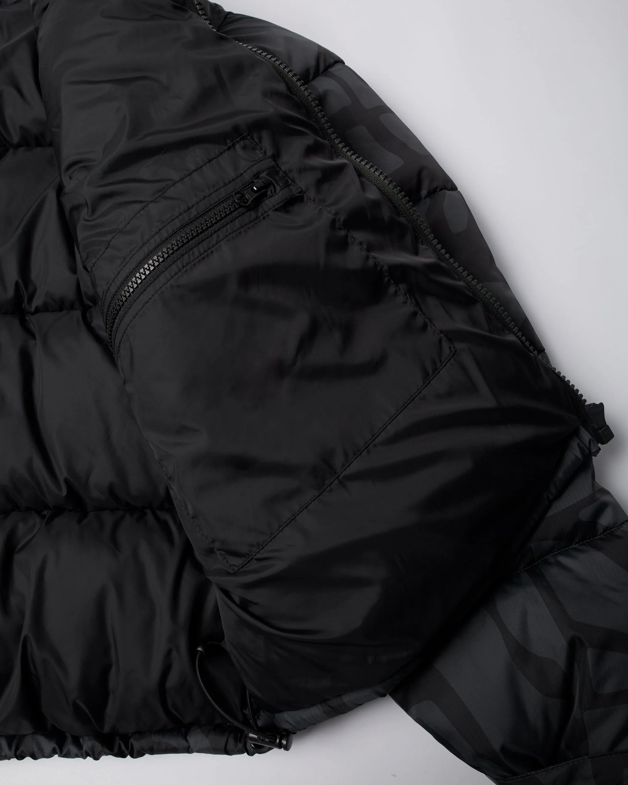 Broken ftp puffer jacket - Image 8