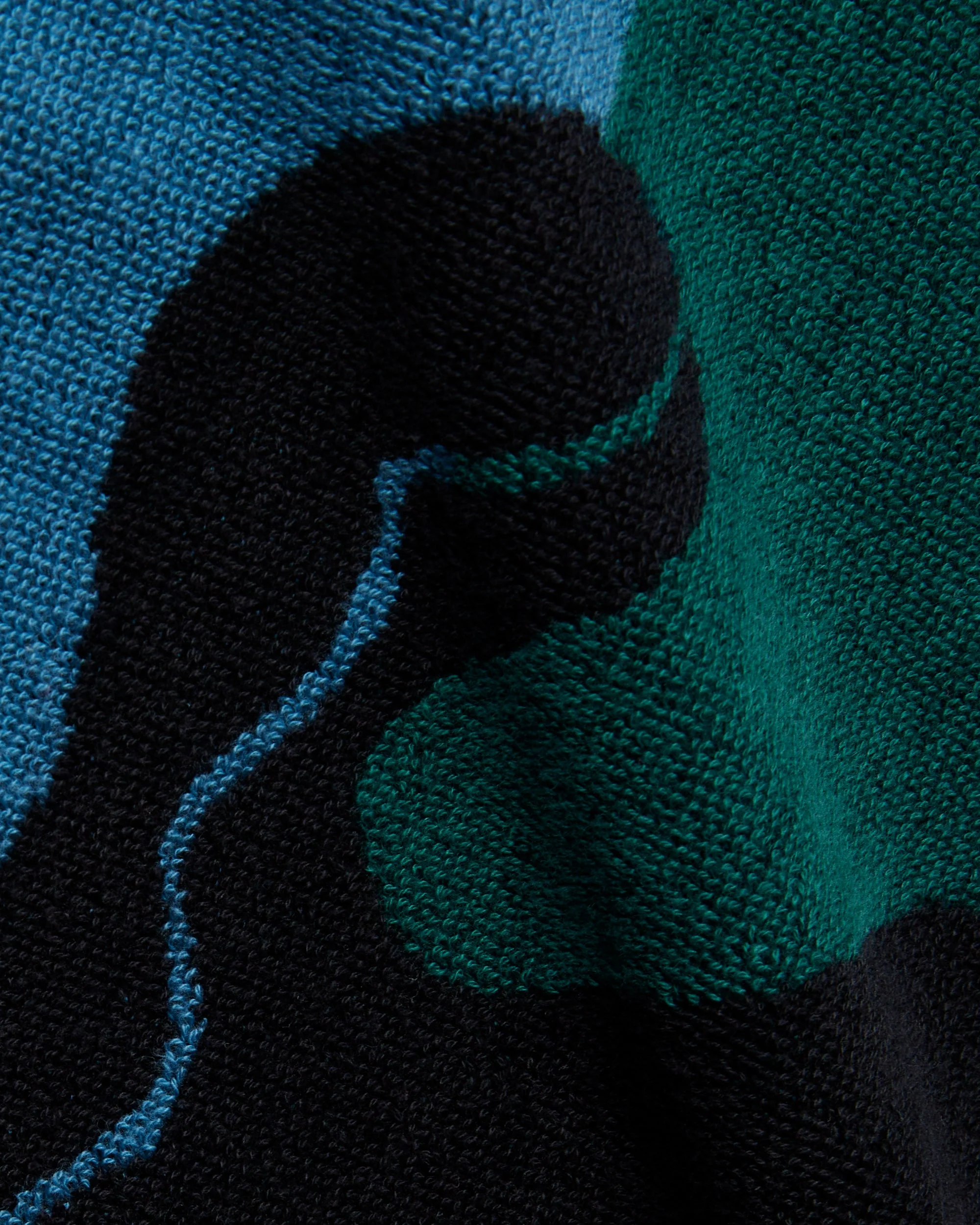 Nope und nopes beach towel - Image 4