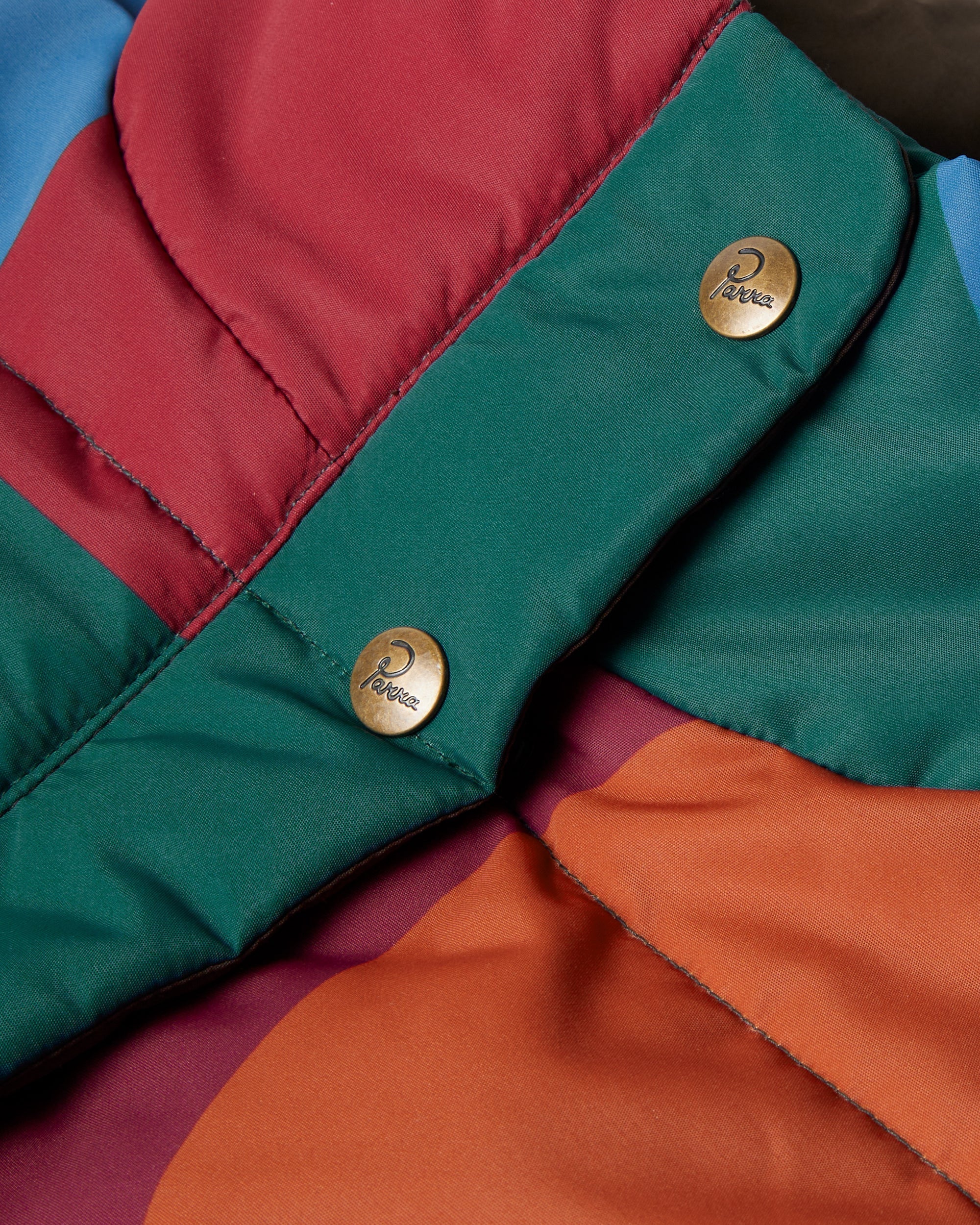 Protect the sun reversible puffer jacket - Image 11