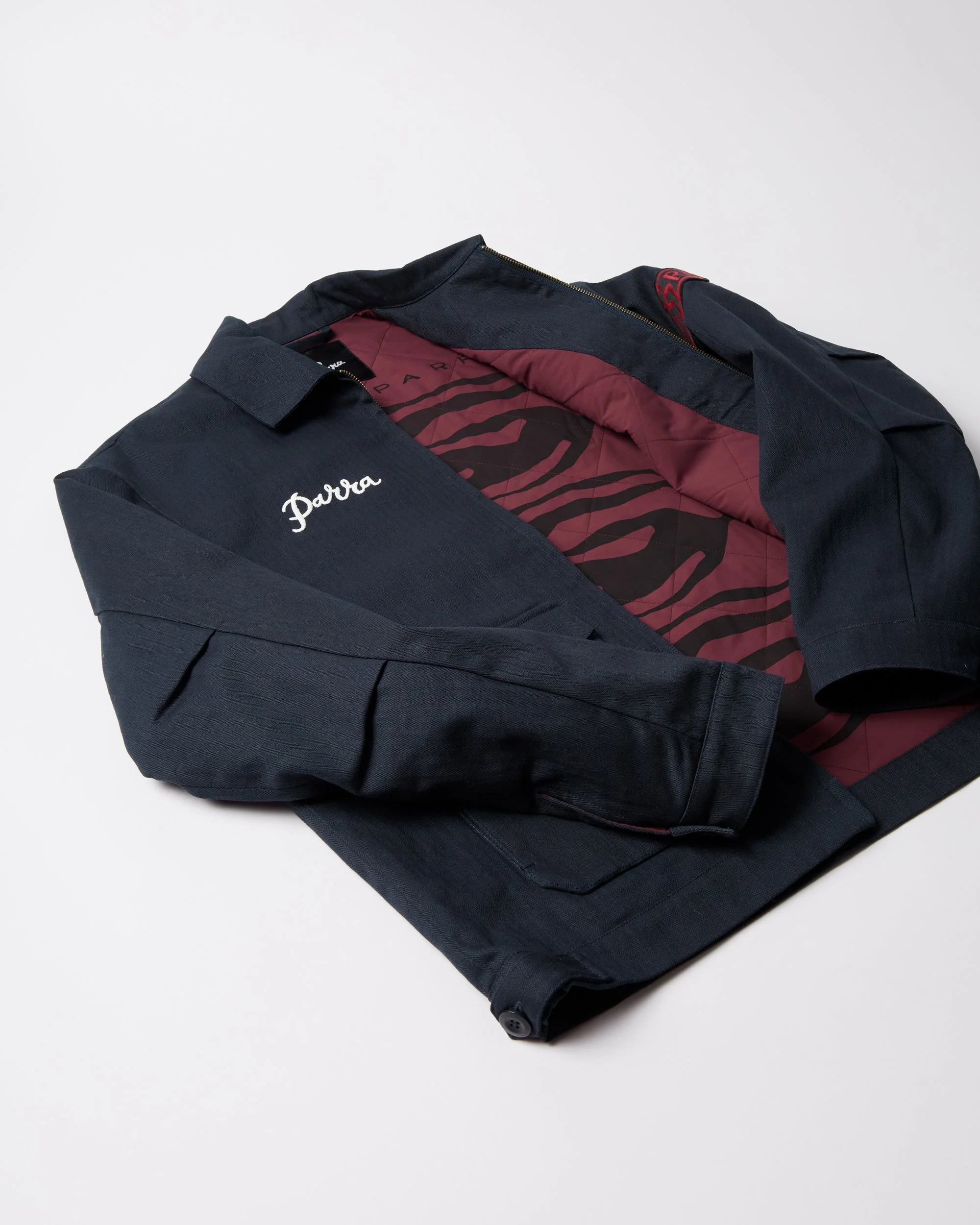 Pumping gas jacket - Image 5