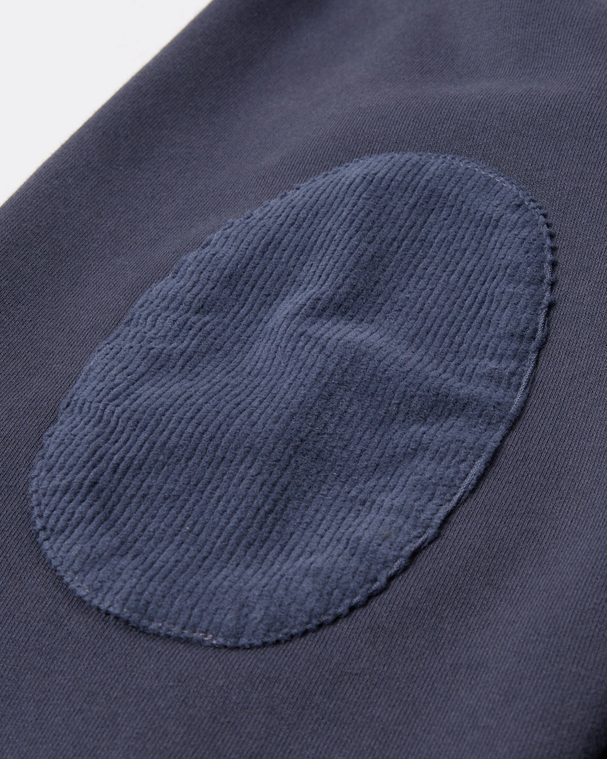 Tired champione crew neck sweatshirt - Image 4